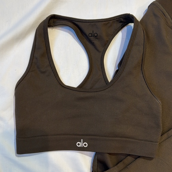 Alo Yoga Espresso Ribbed Set 🤎🤎 | small - Picture 3 of 5